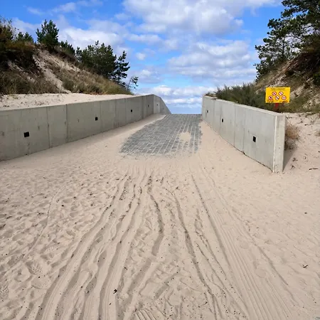 Sosnowy Aktena Shellter شقة *